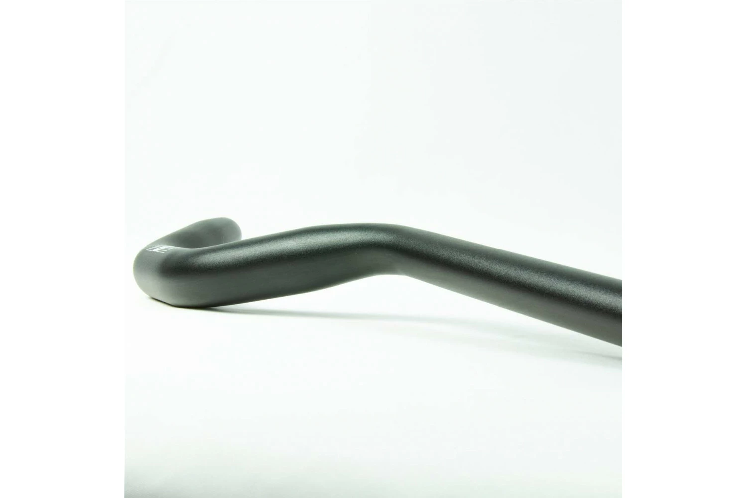 CINTRE STREET WAW 735 9° 1 CINTRE STREET WAW 735 9°