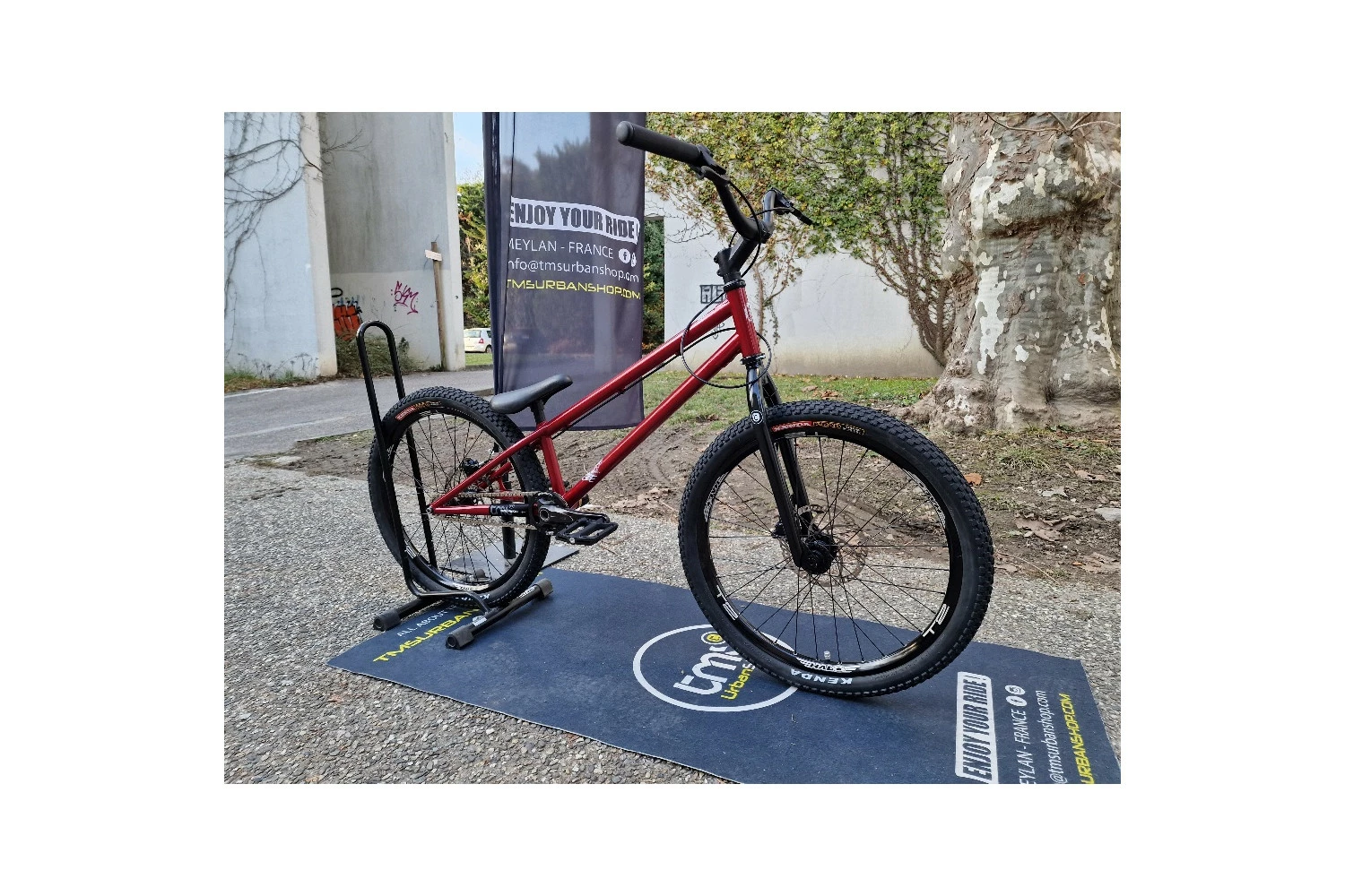 VÉLO STREET TRIAL TMS SILEX V2 24" CHERRY RED (Occasion) MT SPORT / CONTI 1 VÉLO STREET TRIAL TMS SILEX V2 24" CHERRY RED (Occasion) MT SPORT / CONTI